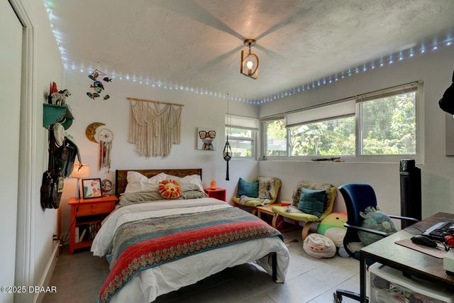 357 S Seneca Boulevard, Daytona Beach, FL 32114