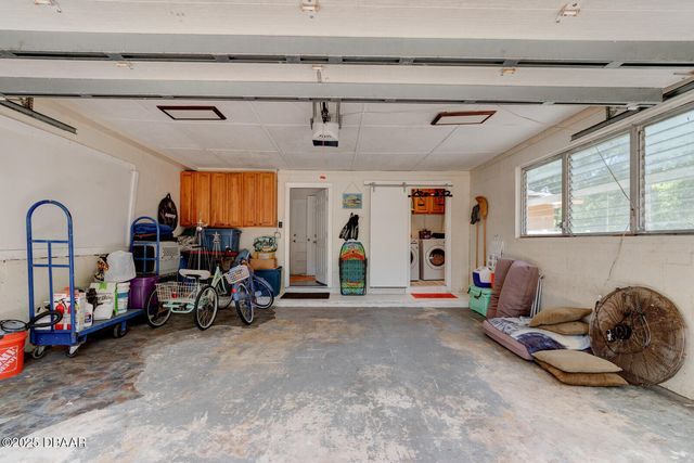 357 S Seneca Boulevard, Daytona Beach, FL 32114