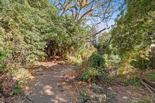 2771 18th St, Sacramento, CA 95818
