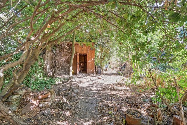 2771 18th St, Sacramento, CA 95818