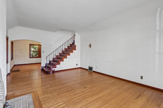 2771 18th St, Sacramento, CA 95818