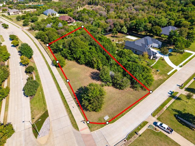 2431 Diamond Point Drive, Cedar Hill, TX 75104