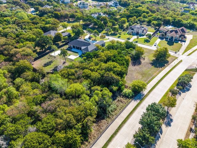 2431 Diamond Point Drive, Cedar Hill, TX 75104