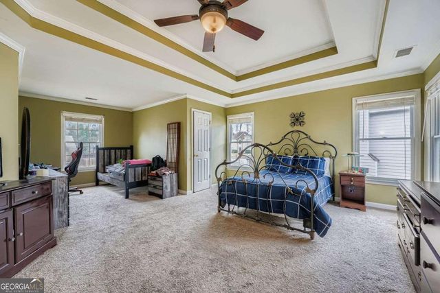 932 Huntsman Trace, Lawrenceville, GA 30045