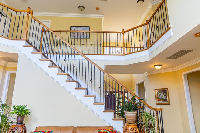 232 Coburg Court, Boiling Springs, SC 29316