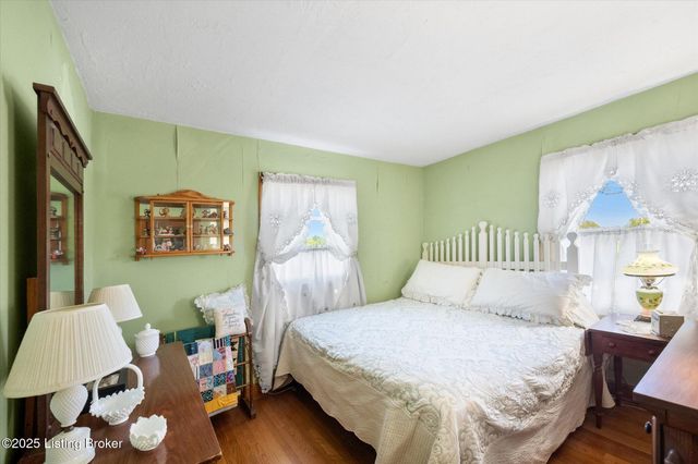 464 Batts Ln, Campbellsburg, KY 40011