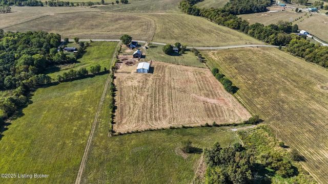 464 Batts Ln, Campbellsburg, KY 40011