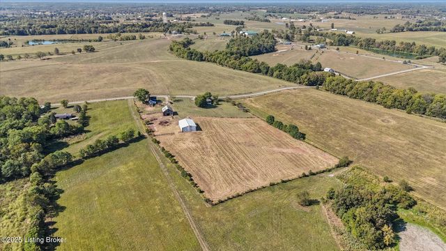 464 Batts Ln, Campbellsburg, KY 40011