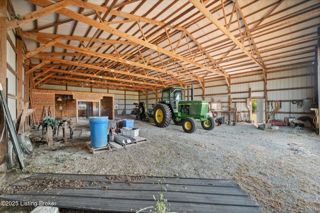 464 Batts Ln, Campbellsburg, KY 40011