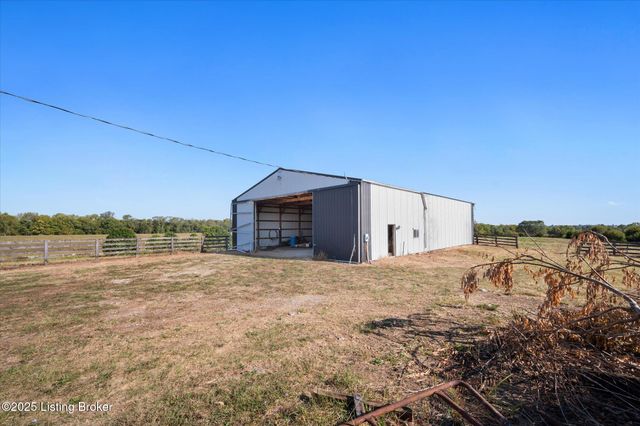 464 Batts Ln, Campbellsburg, KY 40011