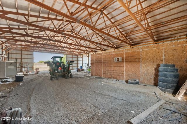 464 Batts Ln, Campbellsburg, KY 40011