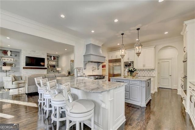 333 Caruso Court, Atlanta, GA 30350