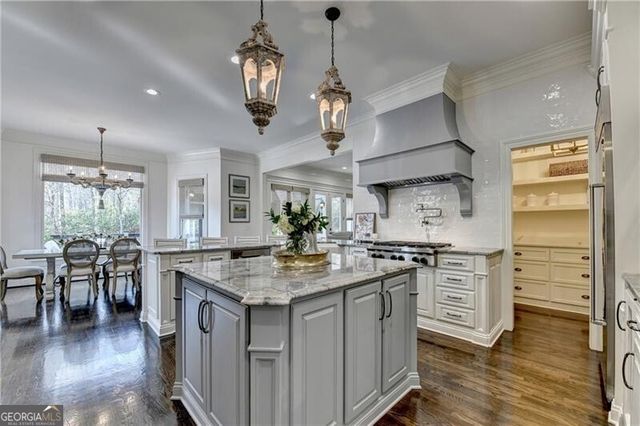 333 Caruso Court, Atlanta, GA 30350