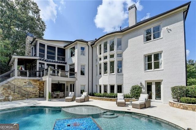 333 Caruso Court, Atlanta, GA 30350