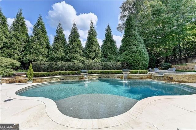 333 Caruso Court, Atlanta, GA 30350