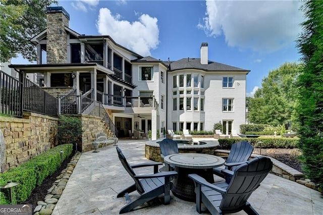 333 Caruso Court, Atlanta, GA 30350