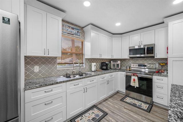 10202 N 16TH STREET, Tampa, FL 33612