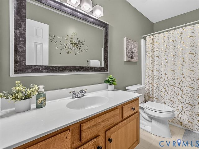 12621 Green Garden Ter, Chester, VA 23836