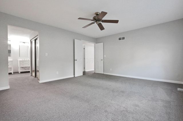 236 Winfall Drive, Columbus, OH 43230