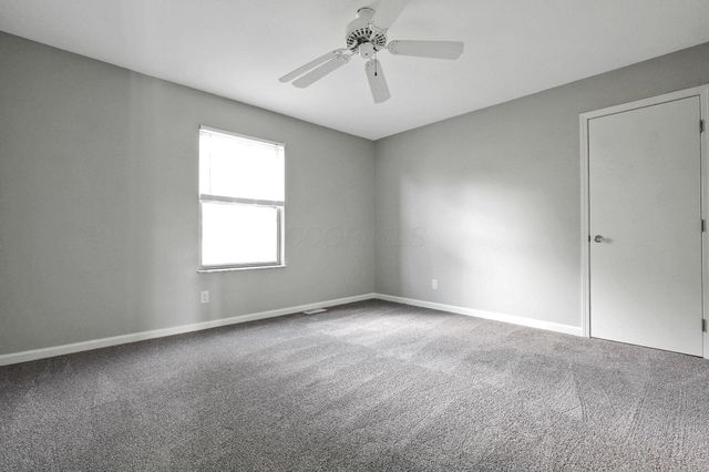 236 Winfall Drive, Columbus, OH 43230