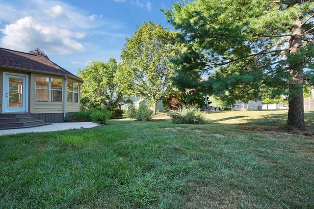 236 Winfall Drive, Columbus, OH 43230