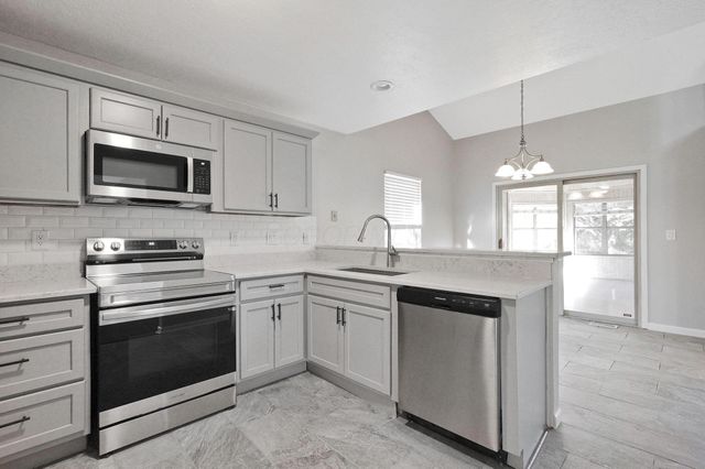 236 Winfall Drive, Columbus, OH 43230