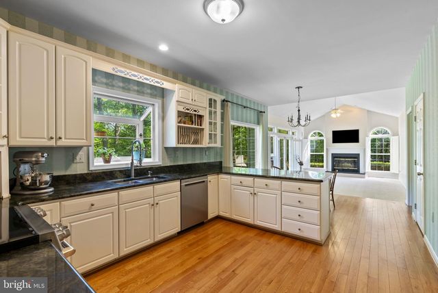 117 GRAYSTONE FARM RD, White Hall, MD 21161