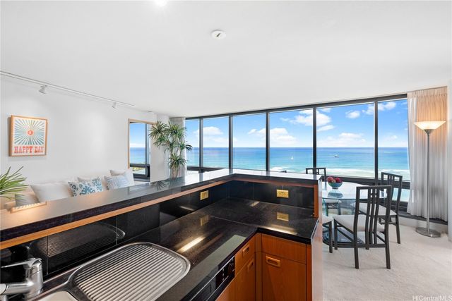 1330 Ala Moana Boulevard 3203, Honolulu, HI 96814