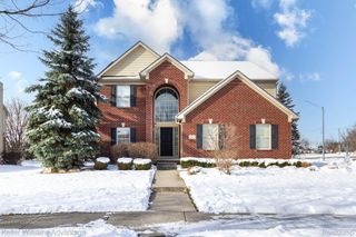 24975 Bloomfield Court, Novi, MI 48375