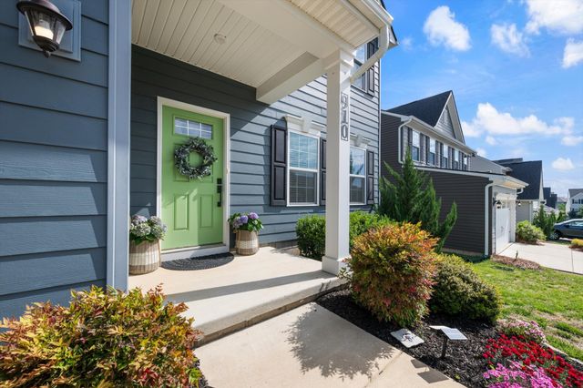 910 Caywood Rd, Smyrna, TN 37167