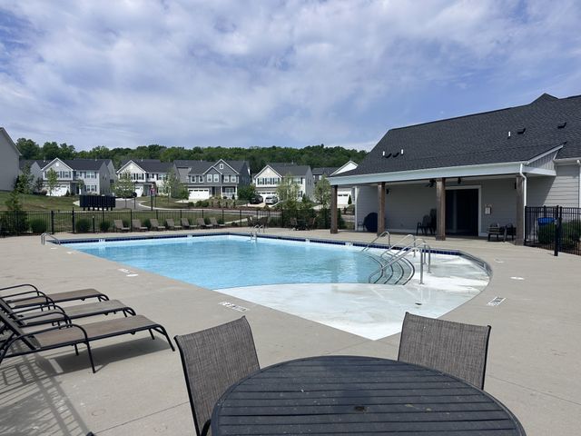 910 Caywood Rd, Smyrna, TN 37167