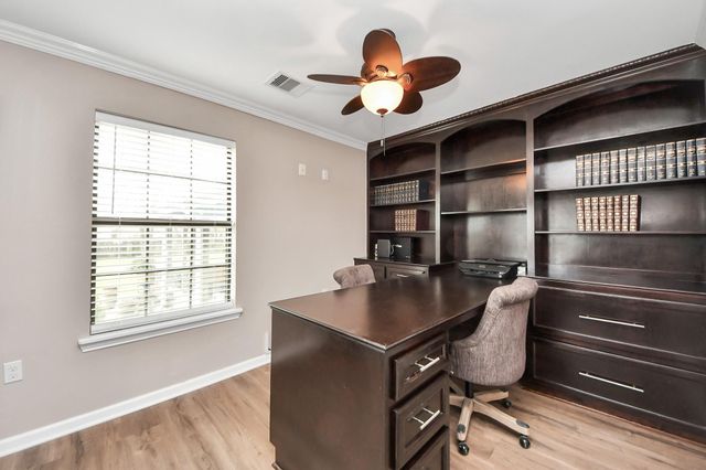 9731 Hadden Road, Baytown, TX 77521