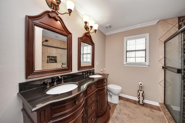 9731 Hadden Road, Baytown, TX 77521