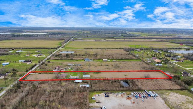 9731 Hadden Road, Baytown, TX 77521
