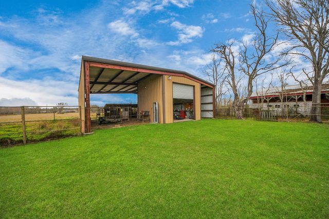 9731 Hadden Road, Baytown, TX 77521