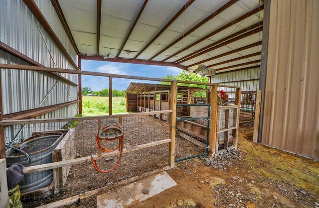 9731 Hadden Road, Baytown, TX 77521