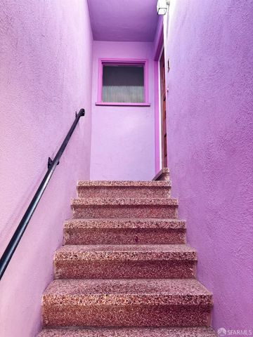 44 Gillette Ave, San Francisco, CA 94134