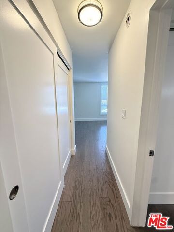 5257 Radford Avenue 106, Valley Village, CA 91607