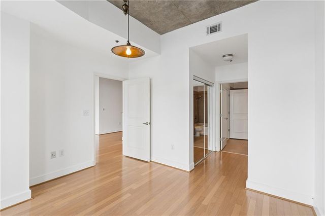 950 W. Peachtree Street NW 1413, Atlanta, GA 30309