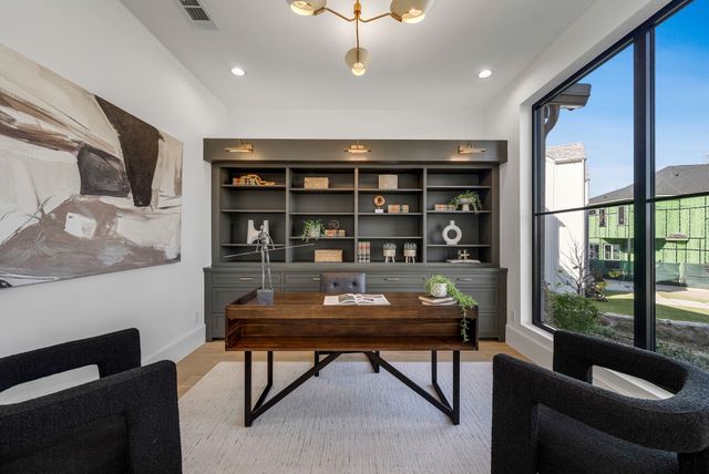 7004 Irongate Lane, Dallas, TX 75214