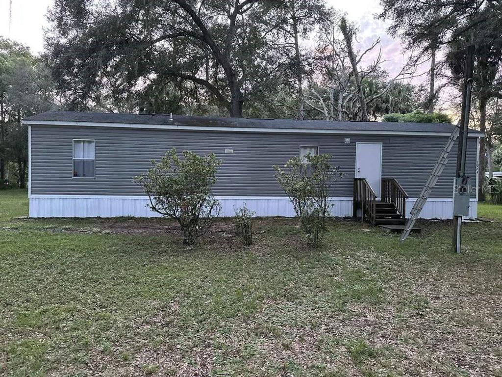 1984 NE 118TH AVENUE ROAD, Silver Springs, FL 34488