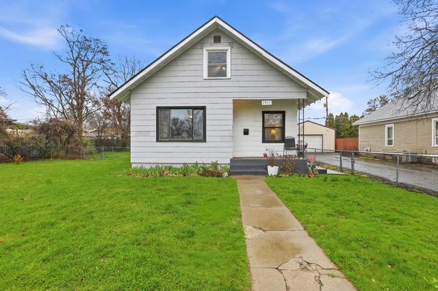 1917 E Liberty Ave, Spokane, WA 99207