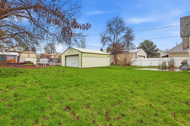 1917 E Liberty Ave, Spokane, WA 99207