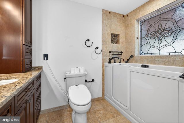 241 SUNDEW LN, Pasadena, MD 21122