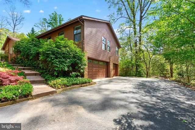 241 SUNDEW LN, Pasadena, MD 21122