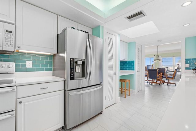 139 BLUFF VIEW DRIVE 407, Belleair Bluffs, FL 33770
