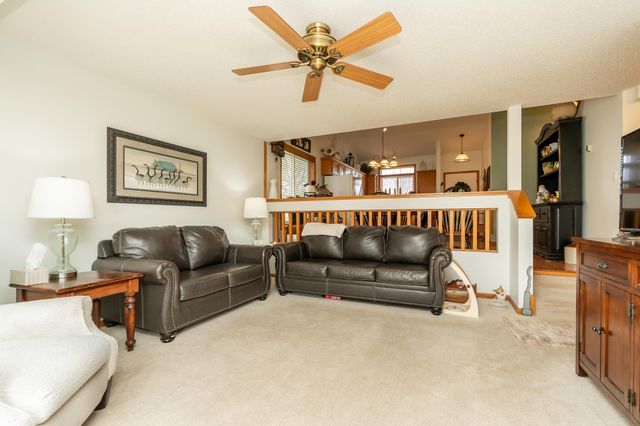 1507 Dublin Court, Shakopee, MN 55379
