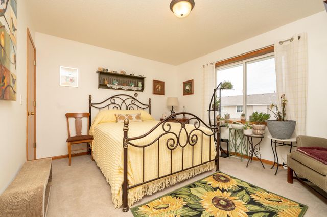 1507 Dublin Court, Shakopee, MN 55379