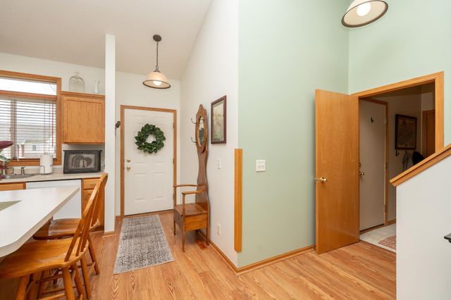 1507 Dublin Court, Shakopee, MN 55379