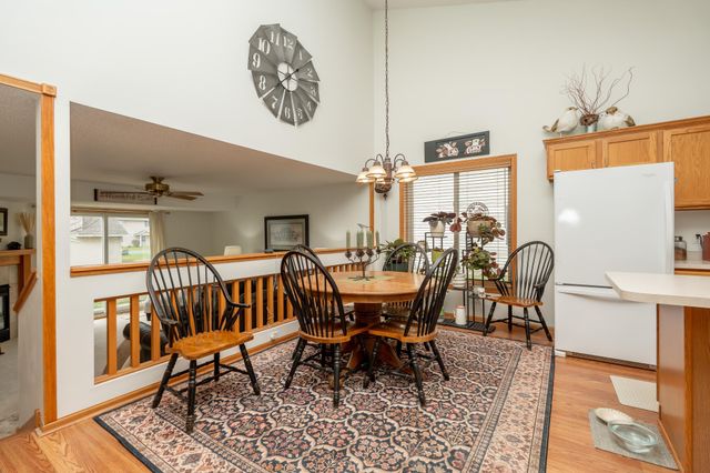 1507 Dublin Court, Shakopee, MN 55379